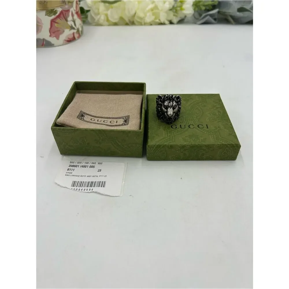 Unisex, Gucci, aged silver Lionhead ring open mouth, roaring expression, 10